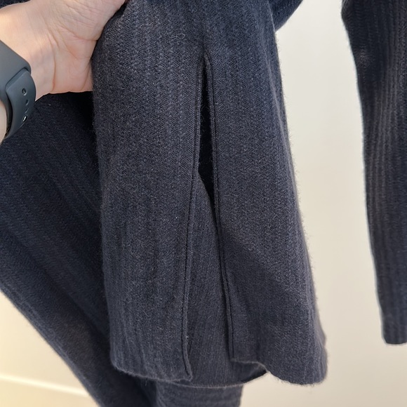 Vince Boiled Cashmere Turtleneck Tunic blue (US small) - Picture 3 of 6